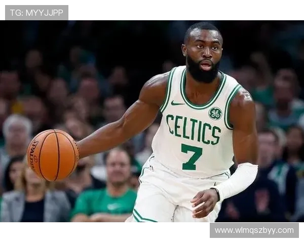 杰伦布朗后仰跳投定音凯尔特人次节狂轰四七分掀攻势主宰比赛节奏